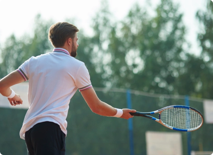 Tennisspieler in Bewegung