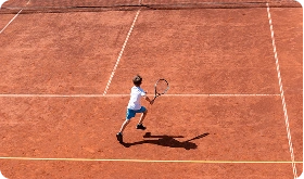 Tennisspieler in Bewegung